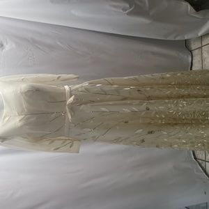 Metisu cream women long formal dress size 2xL